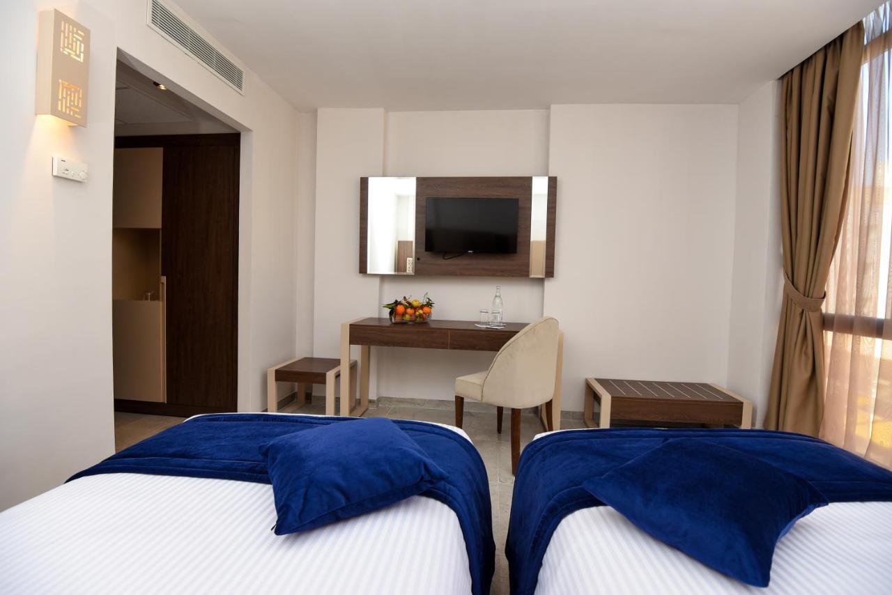 Hotel Lescure Business And Spa Megrine Eksteriør billede