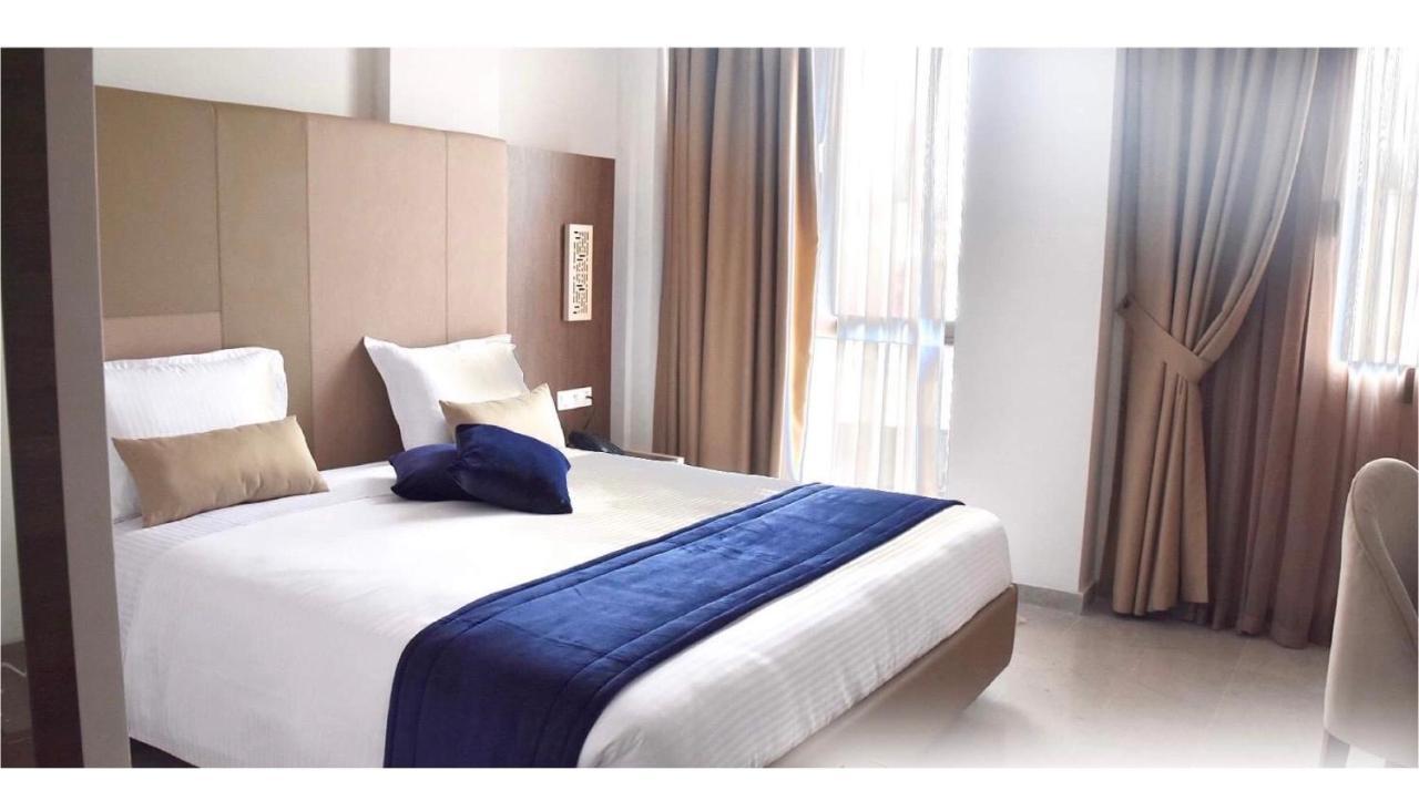 Hotel Lescure Business And Spa Megrine Eksteriør billede